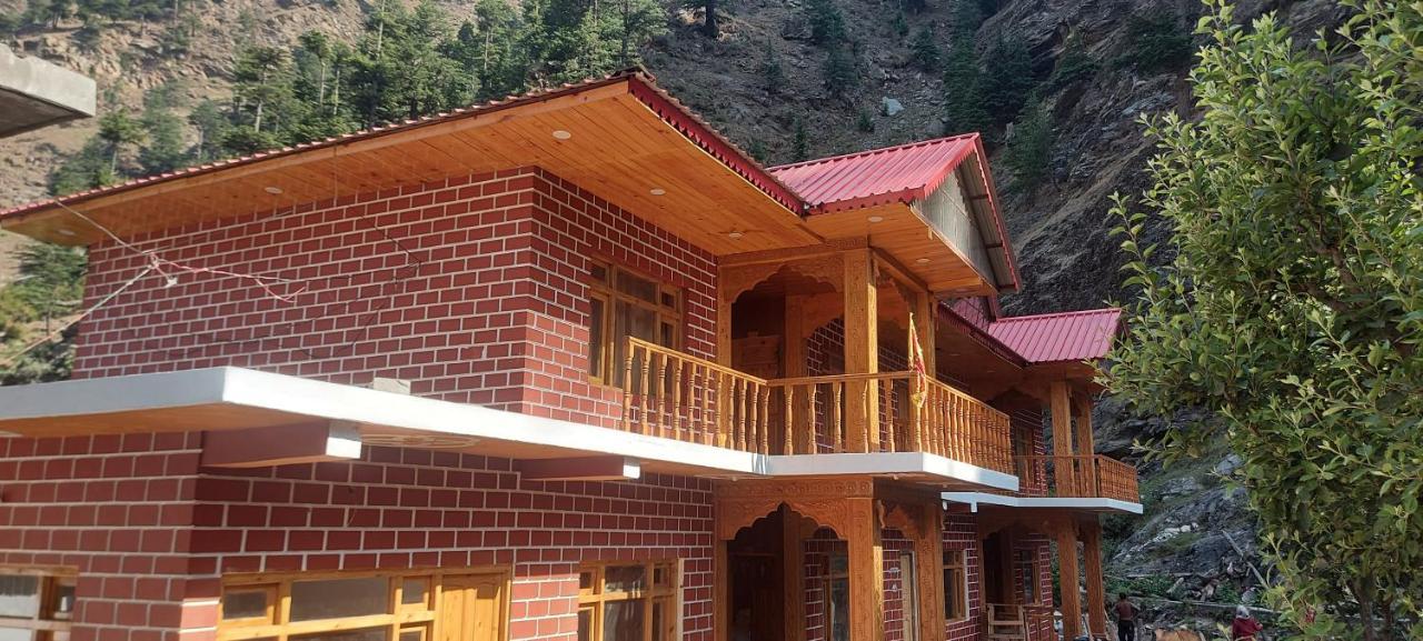 Hotel Royal Hillcrest Harsil Exterior photo