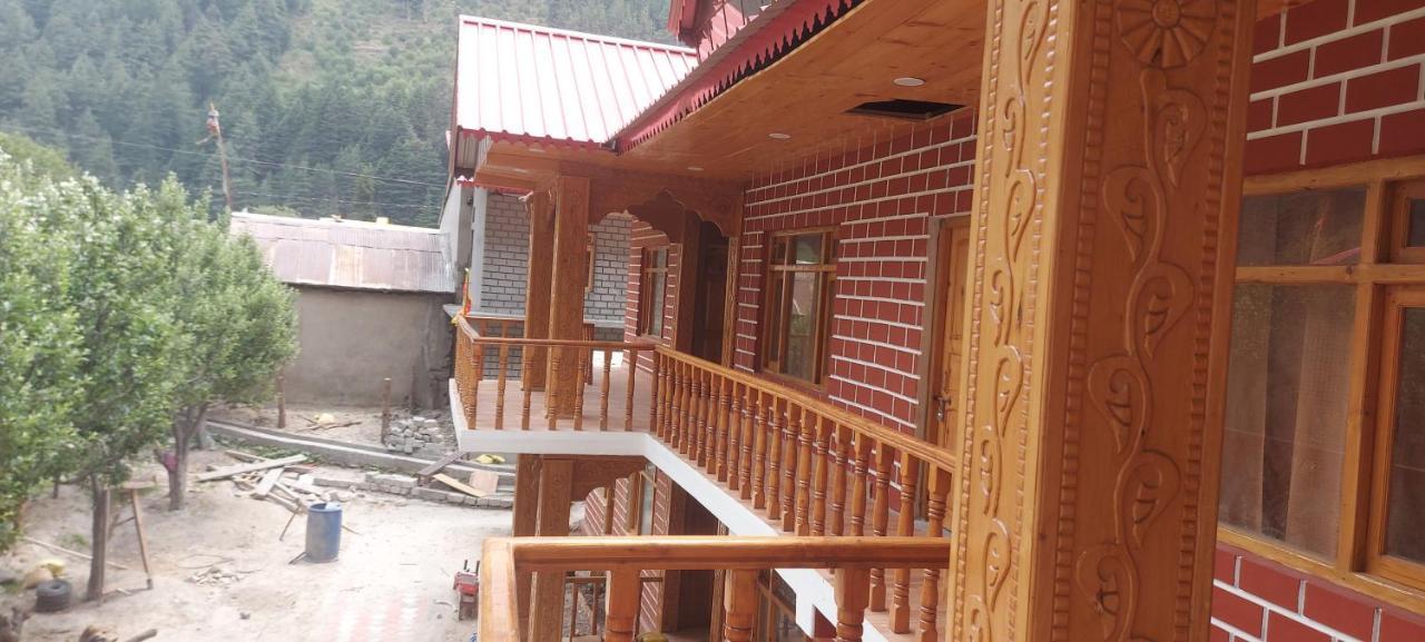 Hotel Royal Hillcrest Harsil Exterior photo